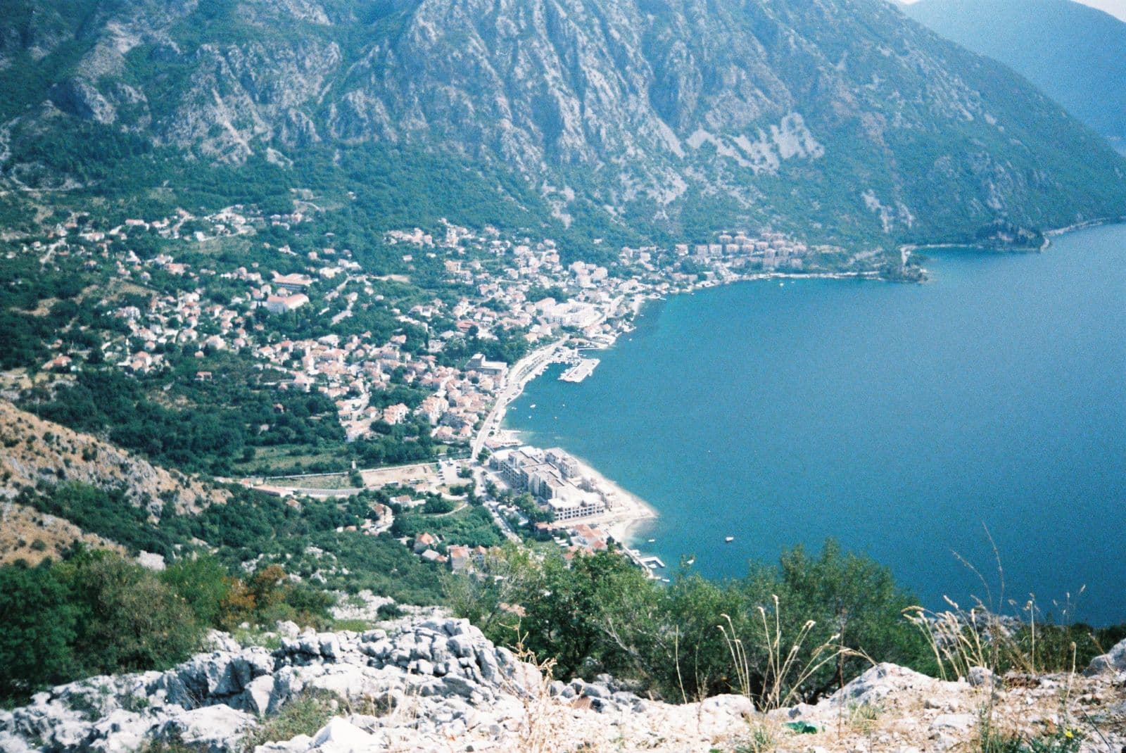 Cómo comprar una propiedad en Montenegro: proceso, impuestos y residencia