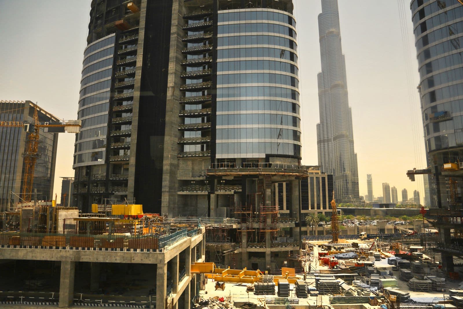 Off-Plan-Immobilien in Dubai: Zahlungspläne, Treuhandkonten und die echten Risiken
