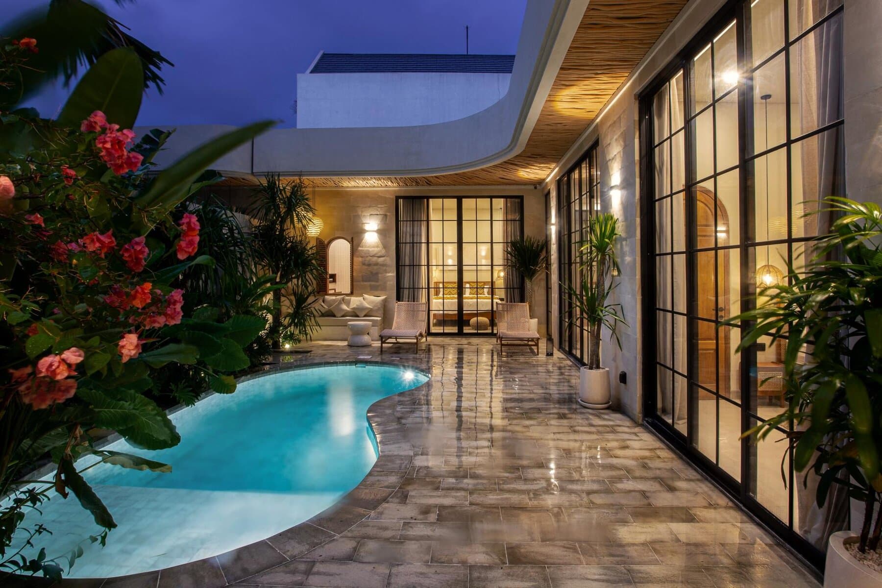 Turistik ərazidə okeandan 450 m məsafədə yeni villa!, 2 yataq otağı, 102 m²