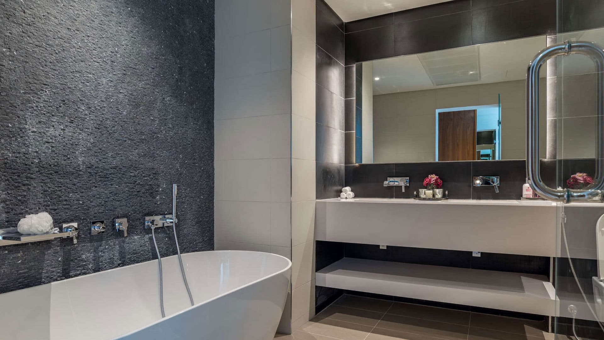 Penthouse in MARINA GATE in Dubai Marina, UAE 4 bedrooms, 367 sq.m.