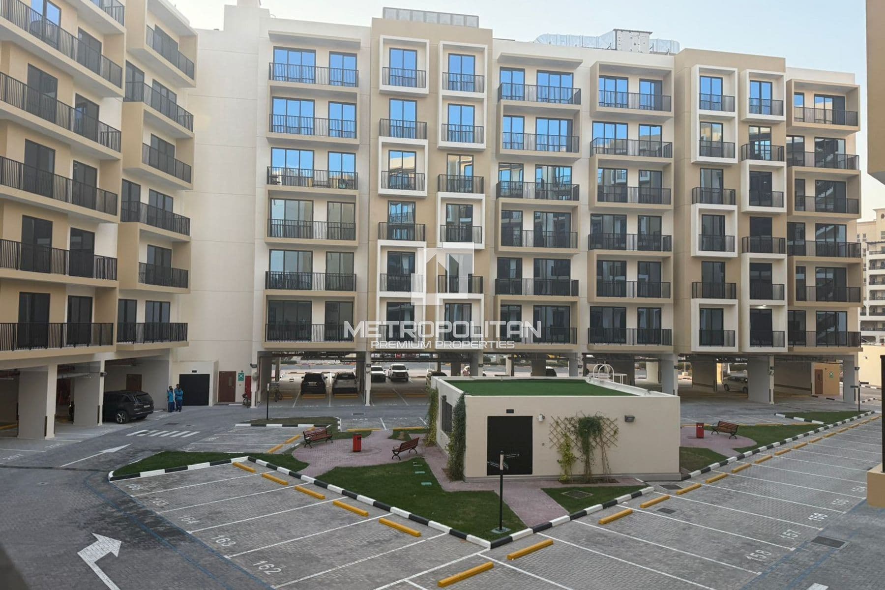 Apartment in Al Hamra Village, Ras Al Khaimah, UAE 1 bedroom, 76 sq.m.