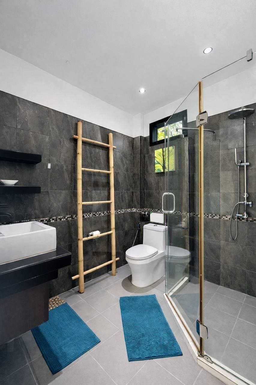 Villa lista con piscina e inquilino actual en Rawai, Phuket!, 2 dormitorios, 76 m²